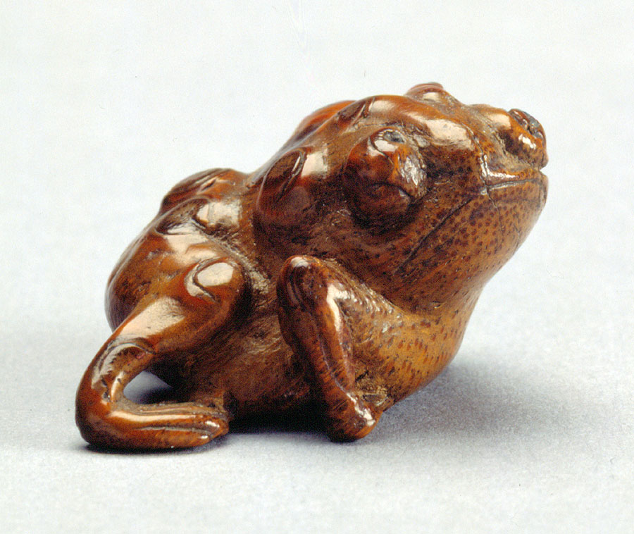 Bamboo toad carved in the round