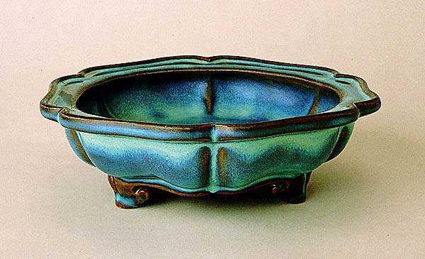 Mallow-shaped flower pot saucer in purple blue glaze, Jun ware