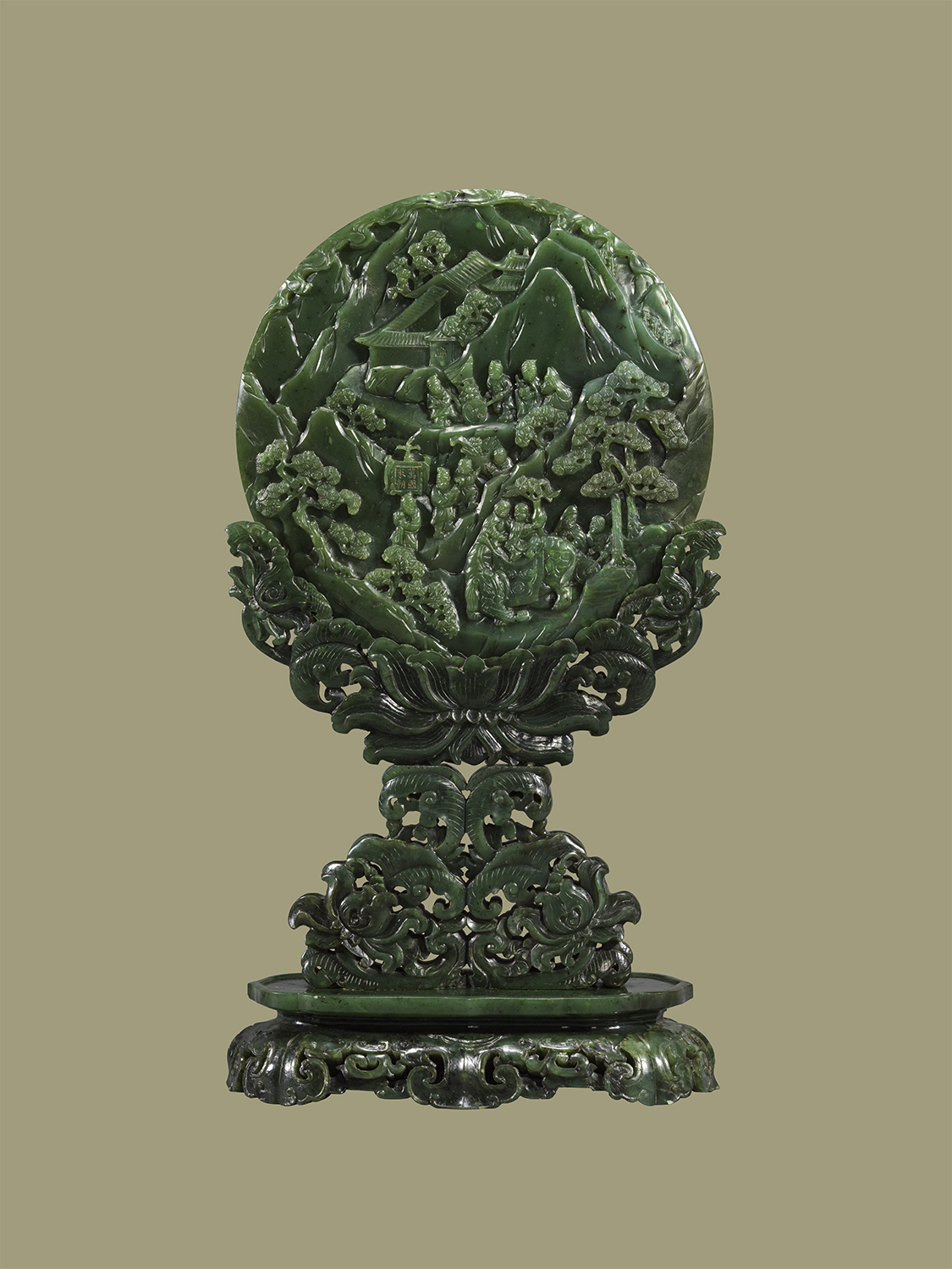 Spinach-green jade “Tributes from Ten Thousand Nations” table screen