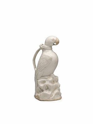 Ewer in the form of a parrot in white glaze