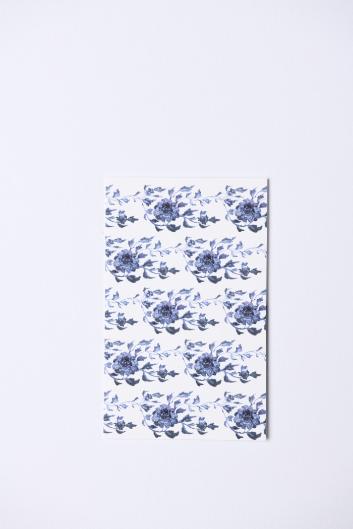 Postcard: Vase with design in underglaze blue
