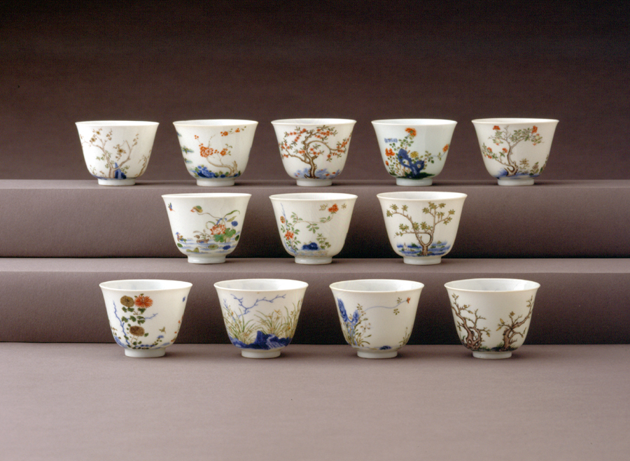 Twelve Cups in Wucai Style Representing the Flowers of the Months 